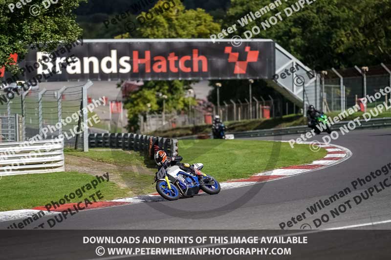 brands hatch photographs;brands no limits trackday;cadwell trackday photographs;enduro digital images;event digital images;eventdigitalimages;no limits trackdays;peter wileman photography;racing digital images;trackday digital images;trackday photos